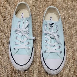 Converse Low Tops! Mint / Seafoam Green, Size 8,